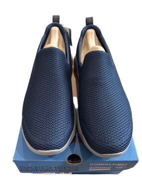 Skechers Go Walk Max Navy Slip-On Mesh Sneakers. Casual walking comfort Size 9
